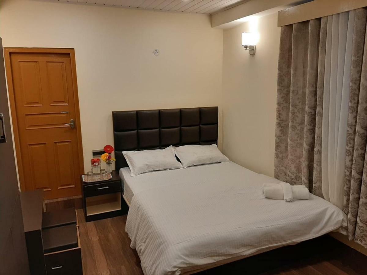 ガントク Denzong Khim Bed & Breakfast エクステリア 写真