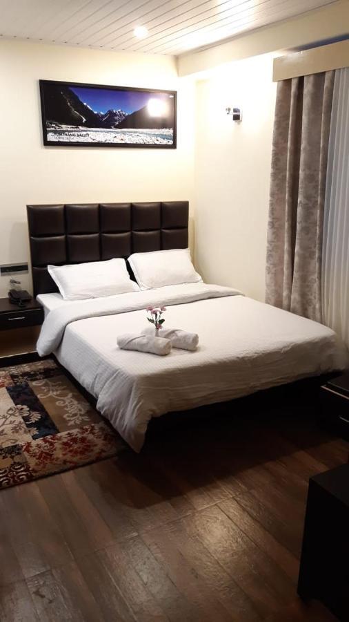 ガントク Denzong Khim Bed & Breakfast エクステリア 写真
