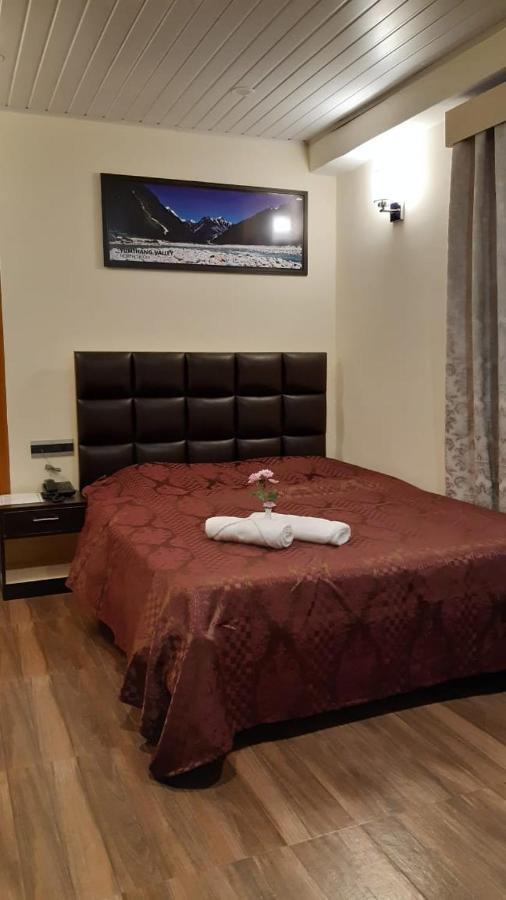 ガントク Denzong Khim Bed & Breakfast エクステリア 写真
